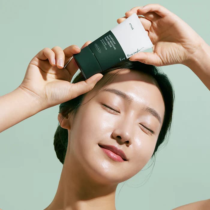 Anua Hearthleaf Silky Moisture Sunscreen SPF 50+ 50ml