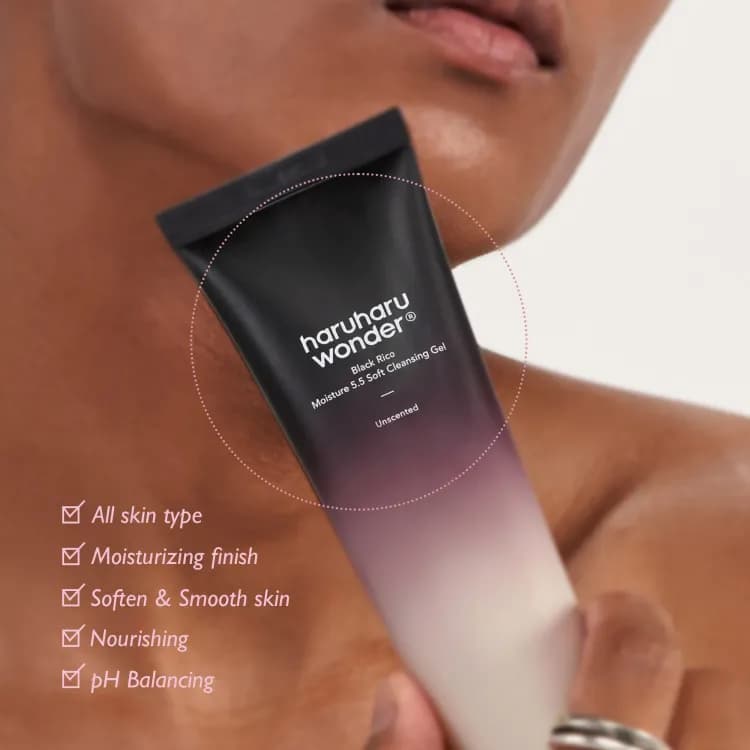 Hw Black Rice Moisture 5.5 Soft Cleansing Gel 100ml