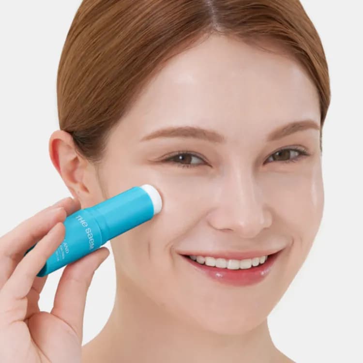 The Saem Iceland Hydrating Eye Stick 11g