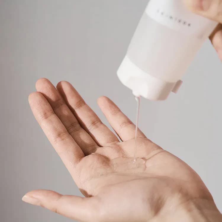 Skin1004 Tone Brightening Cleansing Gel Foam 125ml