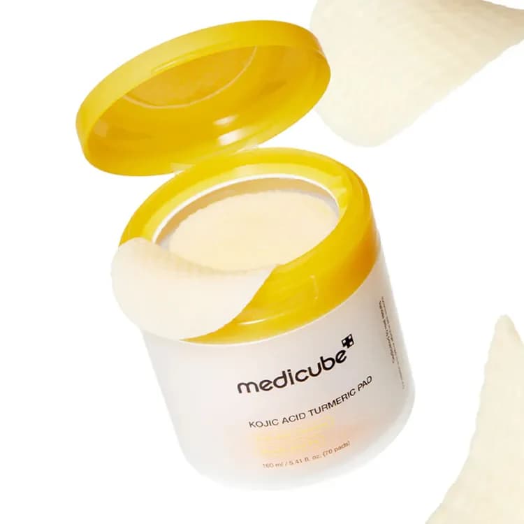 Medicube Kojic Acid Turmeric Clarifying Toner Pad 70kom