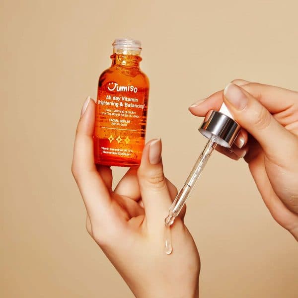Jumiso ll Day Vitamin Brightening & Balancing Facial serum 30ml
