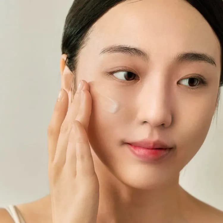 Boj Light On Serum Centella + Vita C- 30 Ml