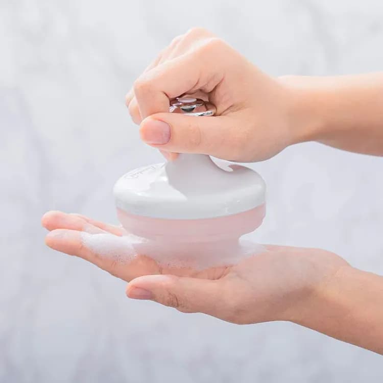 Benton Pore Clear Brush