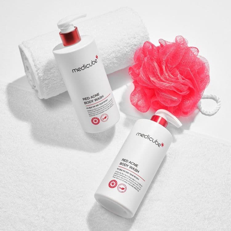Medicube Red Acne Body Wash 400g